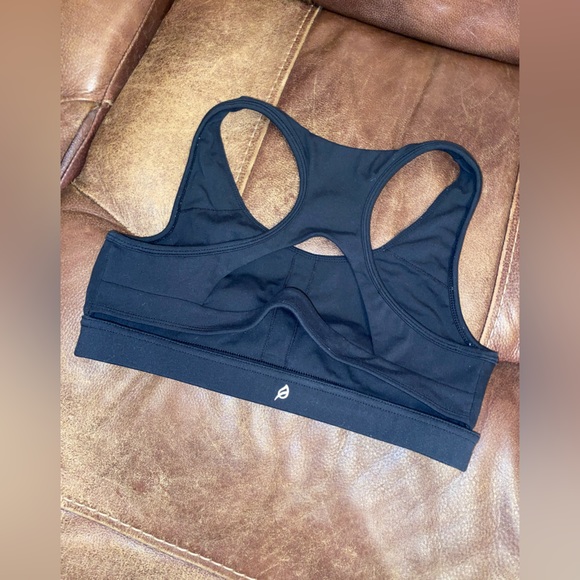 P’tula sports bra - Picture 2 of 2